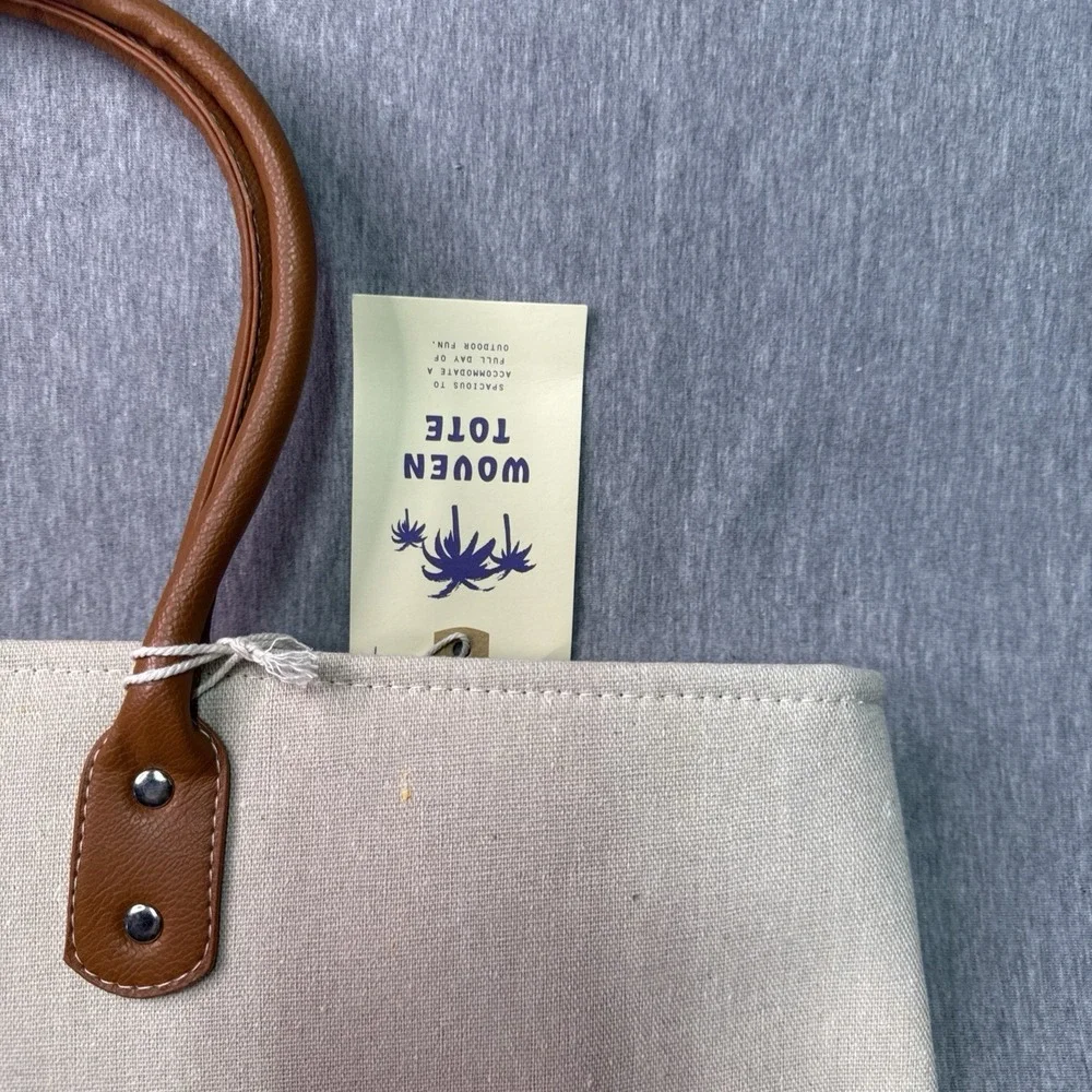 Blue Star Clothing Company large woven